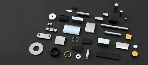 Sintered neodymium iron boron